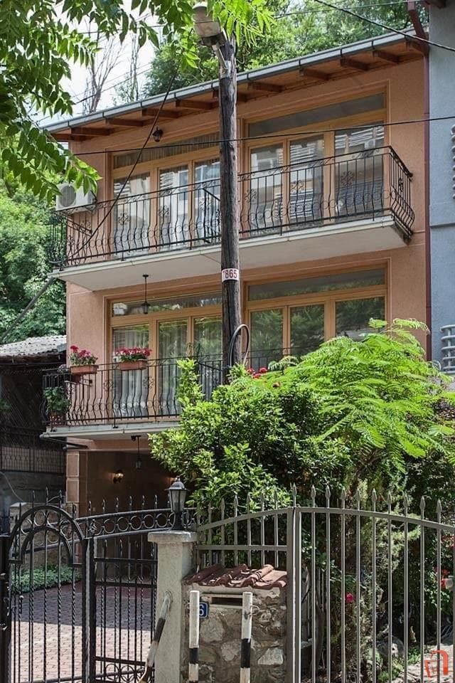 Comfortable house on Vodno - За Продажба - Центар - Image 9