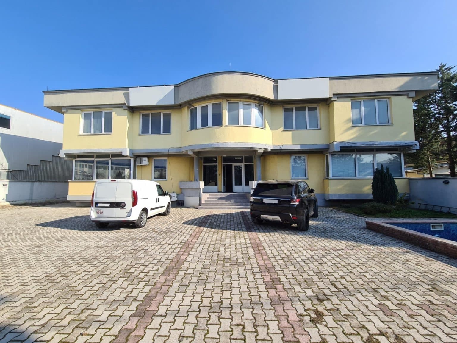 Магацин за изнајмување во Визбегово - За Изнајмување - Карпош