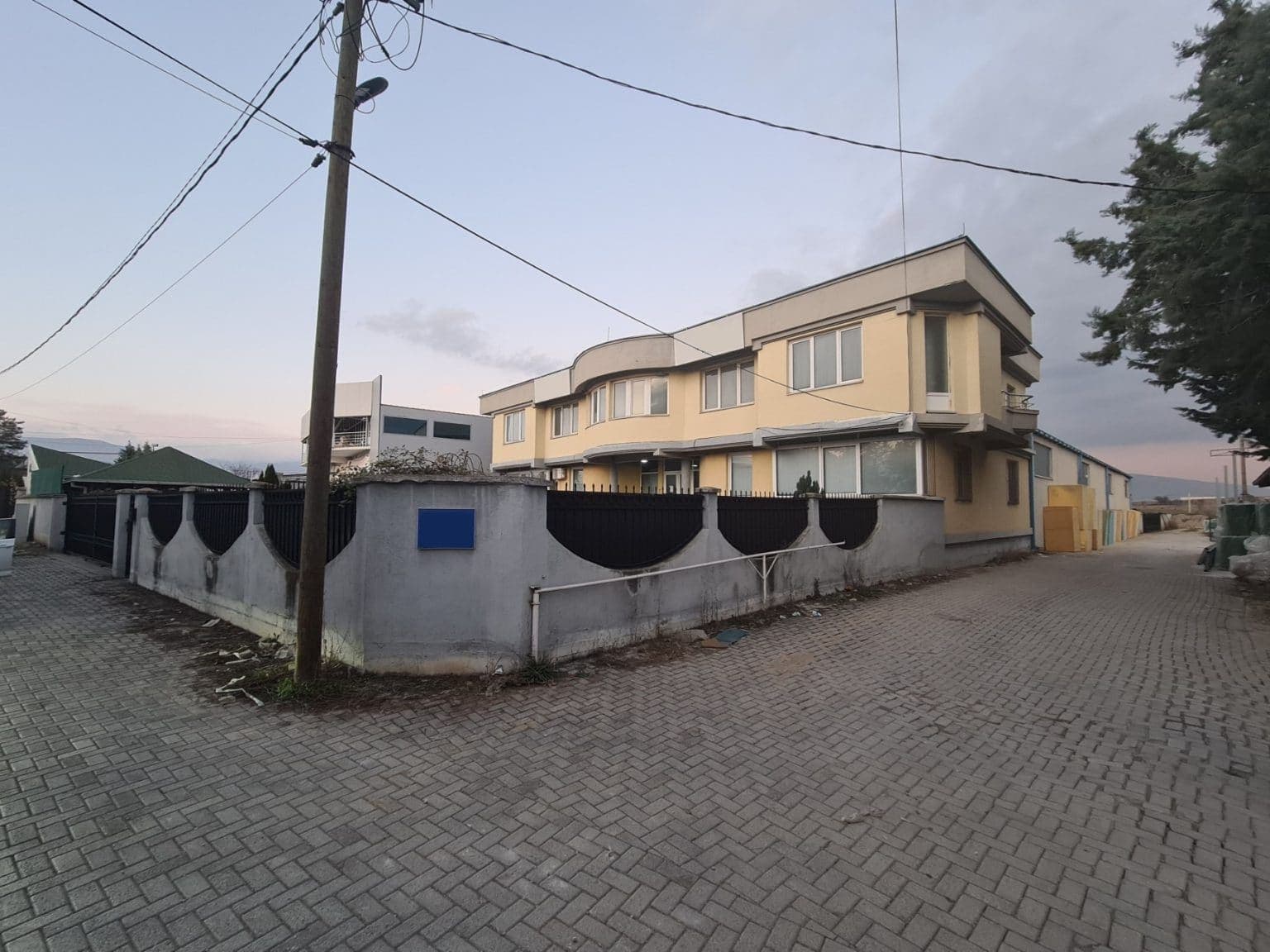 Магацин за изнајмување во Визбегово - 3