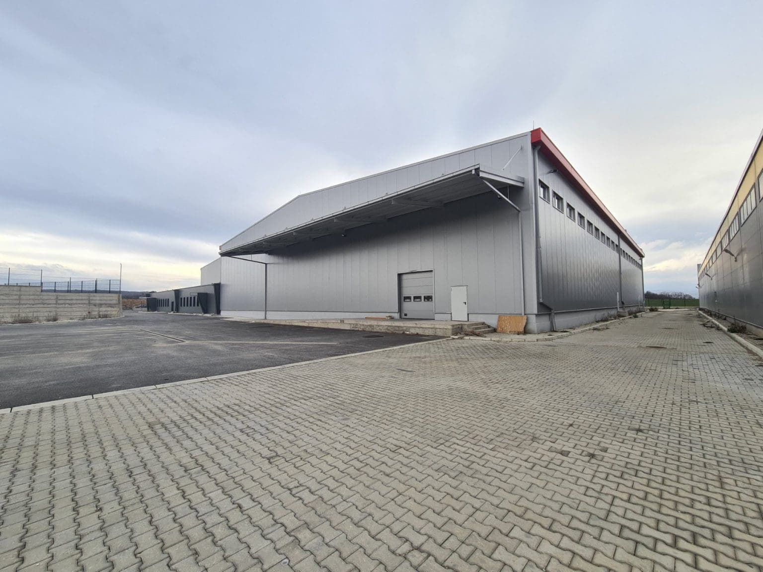 Warehouses for rent in Petrovec - For Rent - Petrovec - Image 4