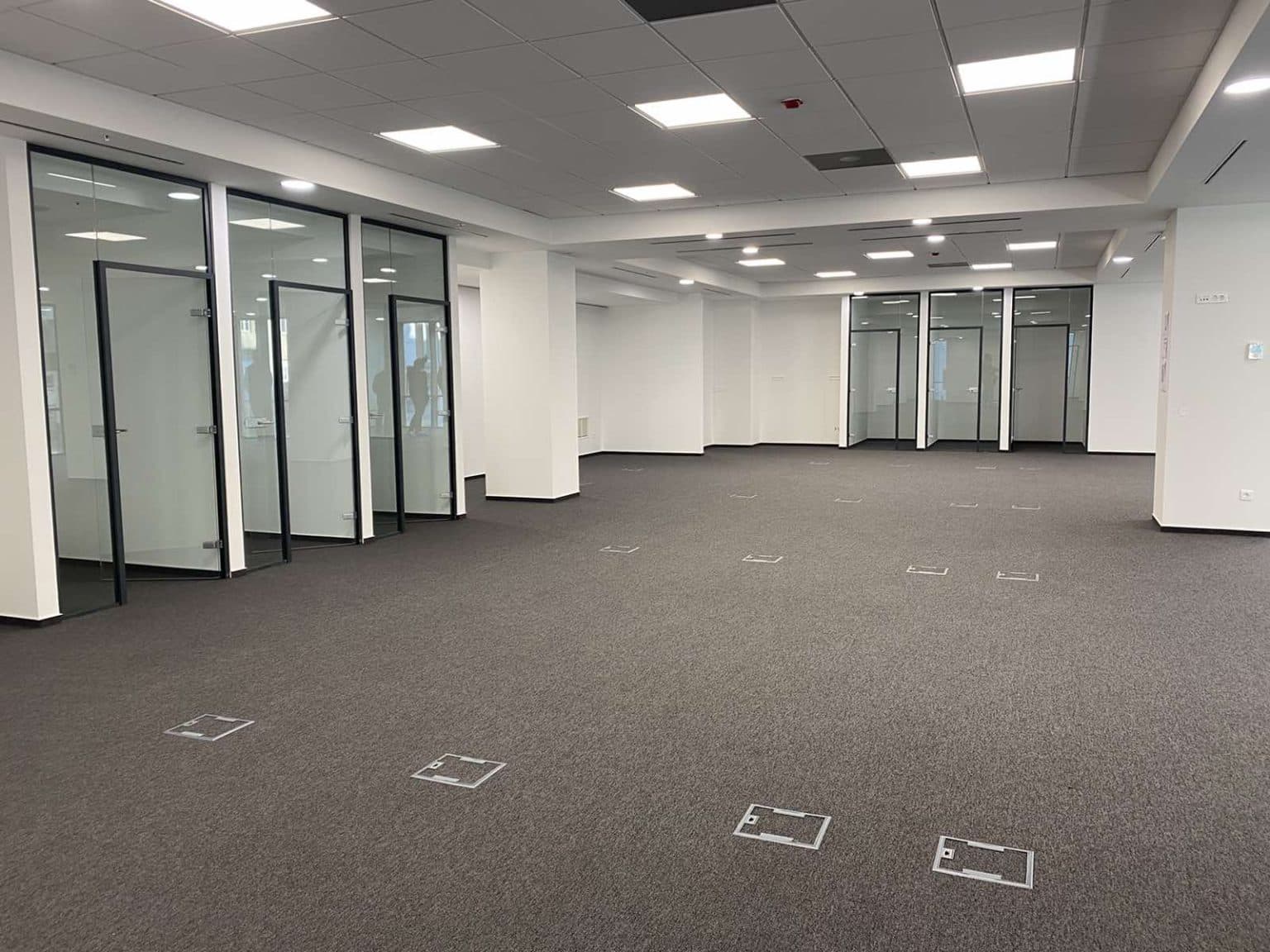 Exclusive business/office space in Centar - For Rent - Centar - Image 11