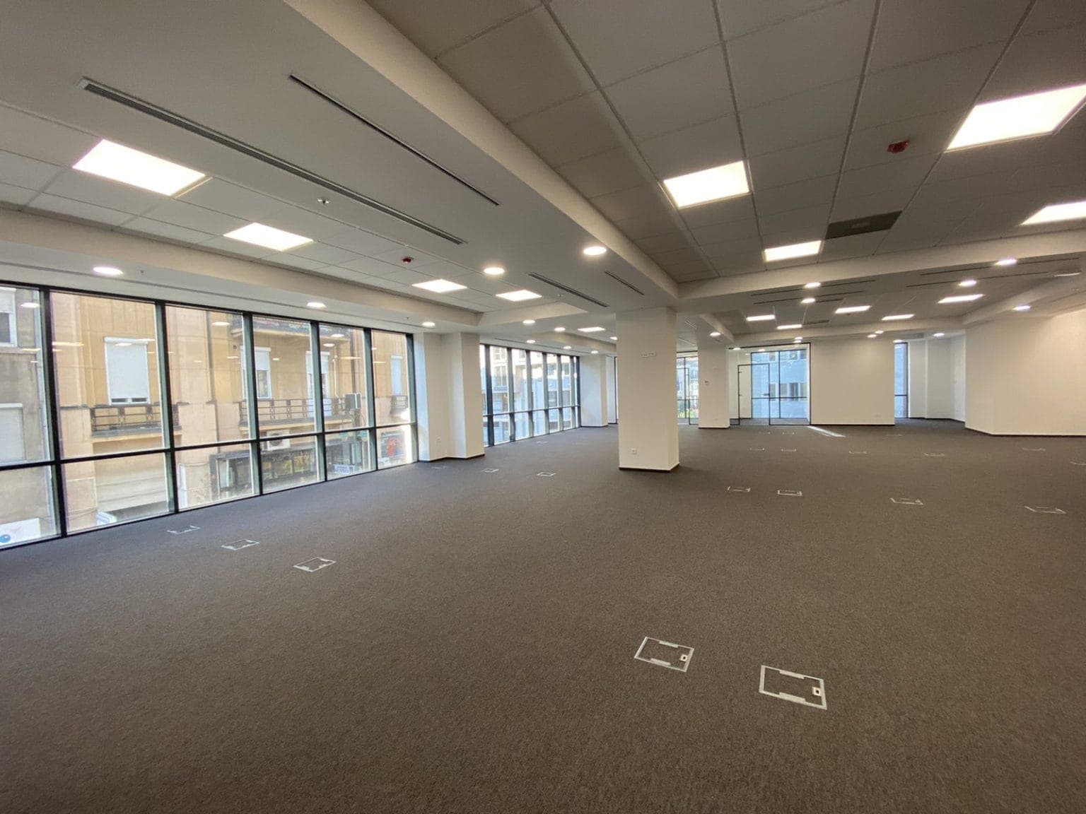 Exclusive business/office space in Centar - For Rent - Centar - Image 1