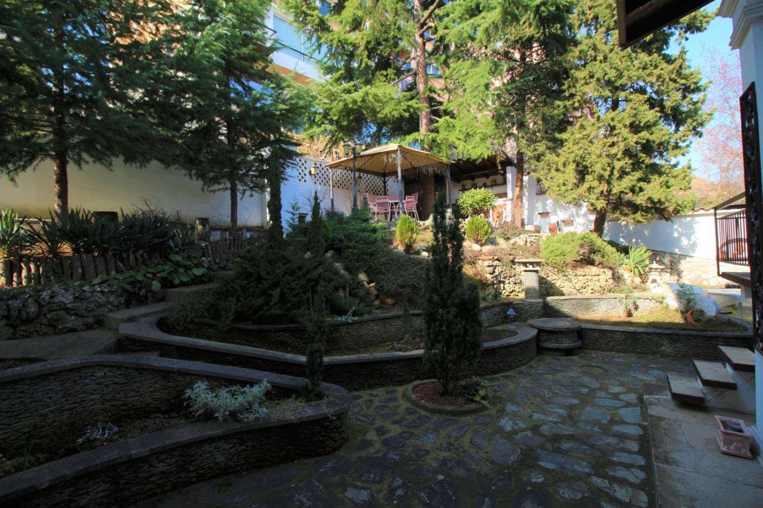 House with yard in Crniche - For Sale - Crniche - Image 3