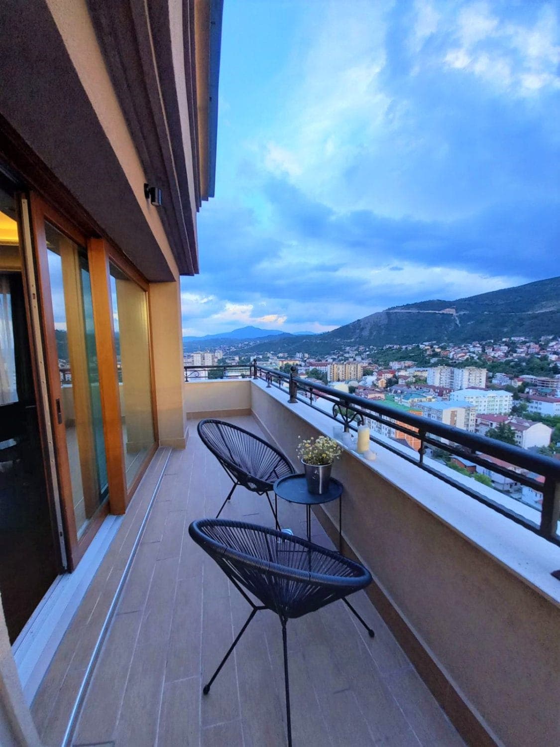 Луксузно опремен стан со прекрасен поглед на Водно - За Изнајмување - Кисела Вода - Слика 16