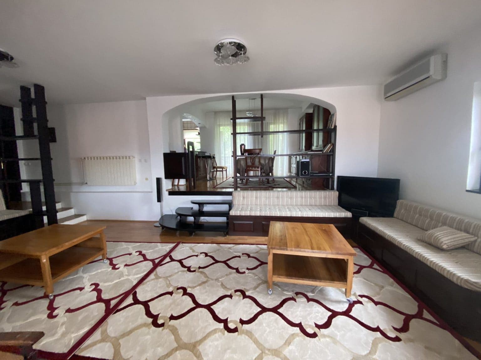 House for rent in Crniče - 2