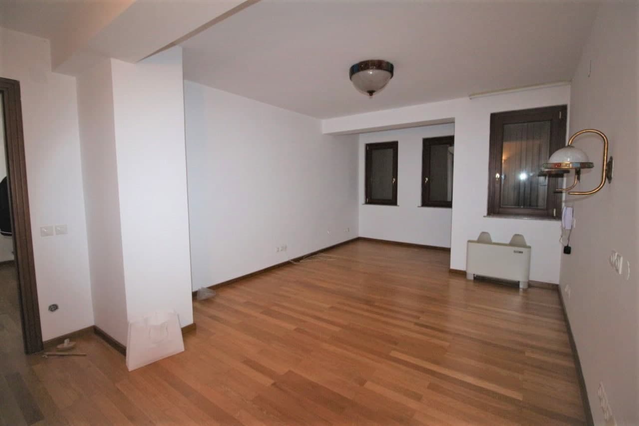 Ексклузивна куќа во Црниче за продажба - За Продажба - Црниче - Слика 13