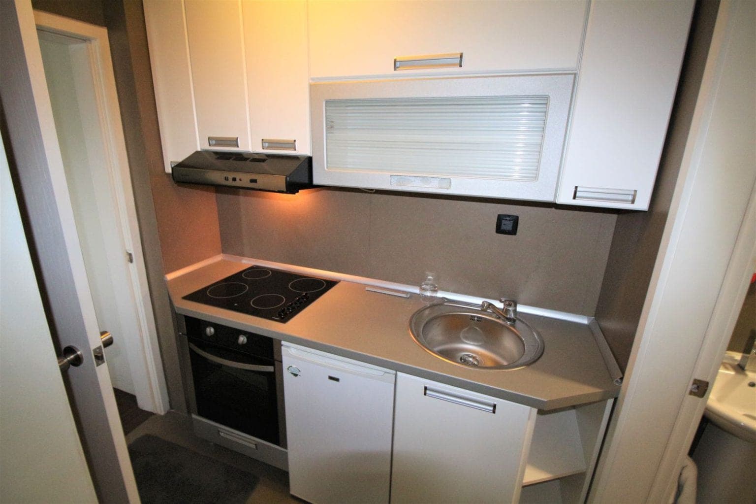 Exclusive house on Vodno - For Rent - Vodno - Image 16