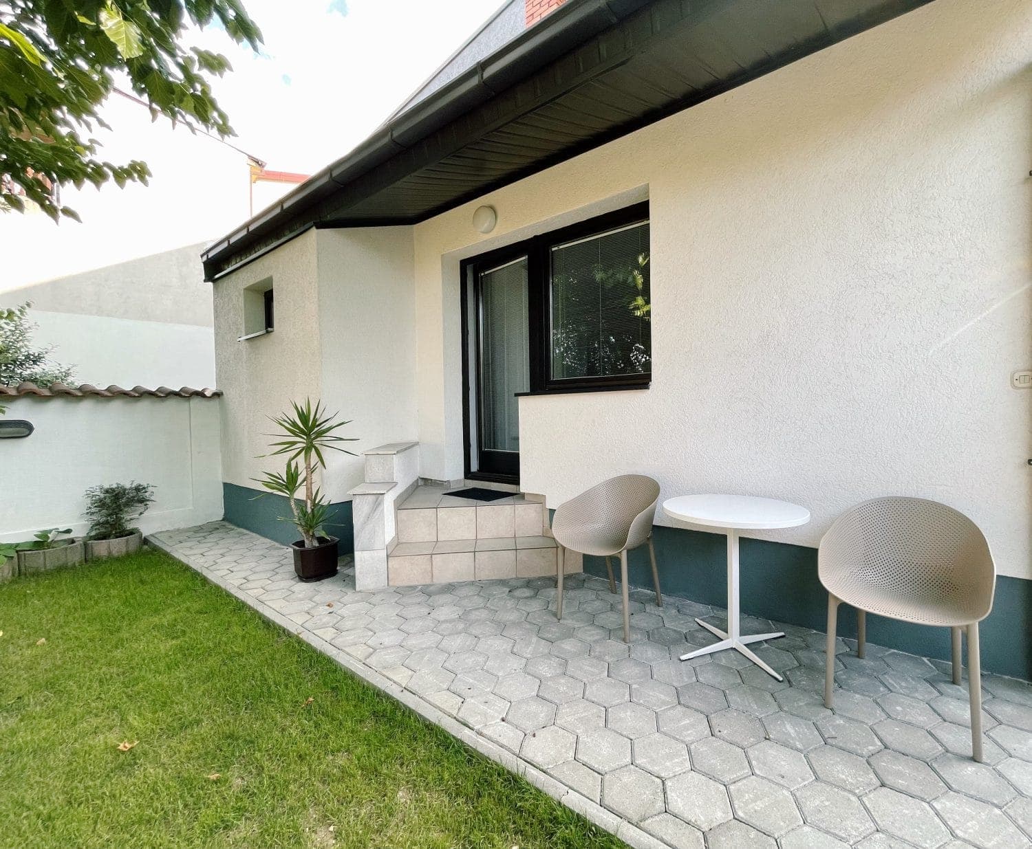 Модерен стан во Црниче - За Изнајмување - Црниче - Слика 19