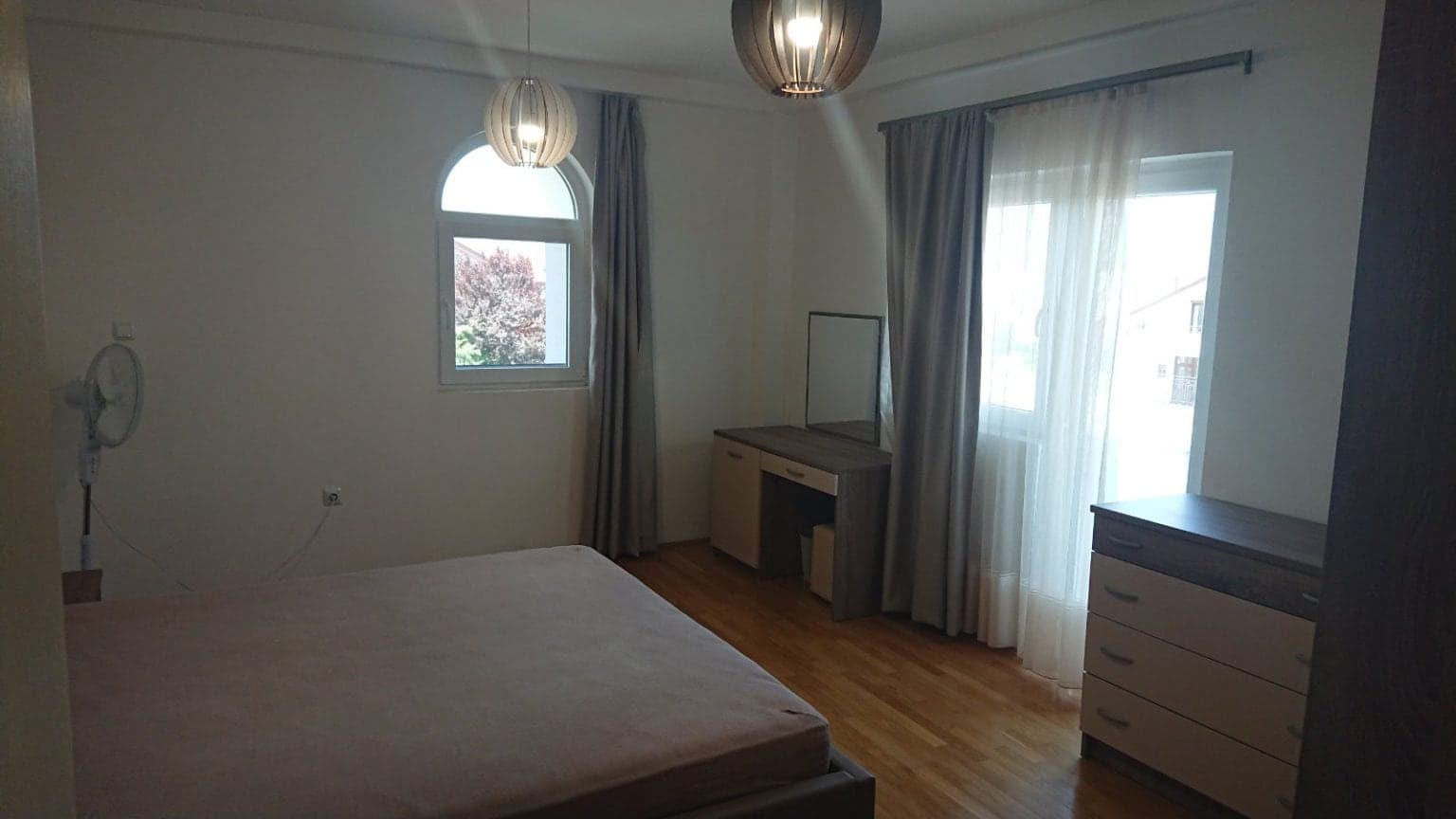 Нова куќа на одлична локација - За Изнајмување - Бардовци - Слика 2