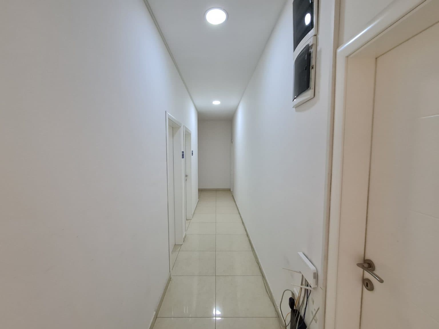 Office space for rent near the main square - For Rent - Centar - Image 3
