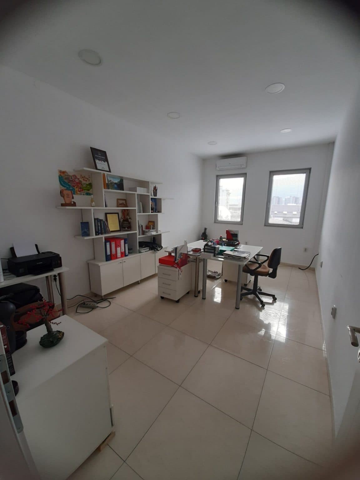 Office space for rent near the main square - For Rent - Centar - Image 5