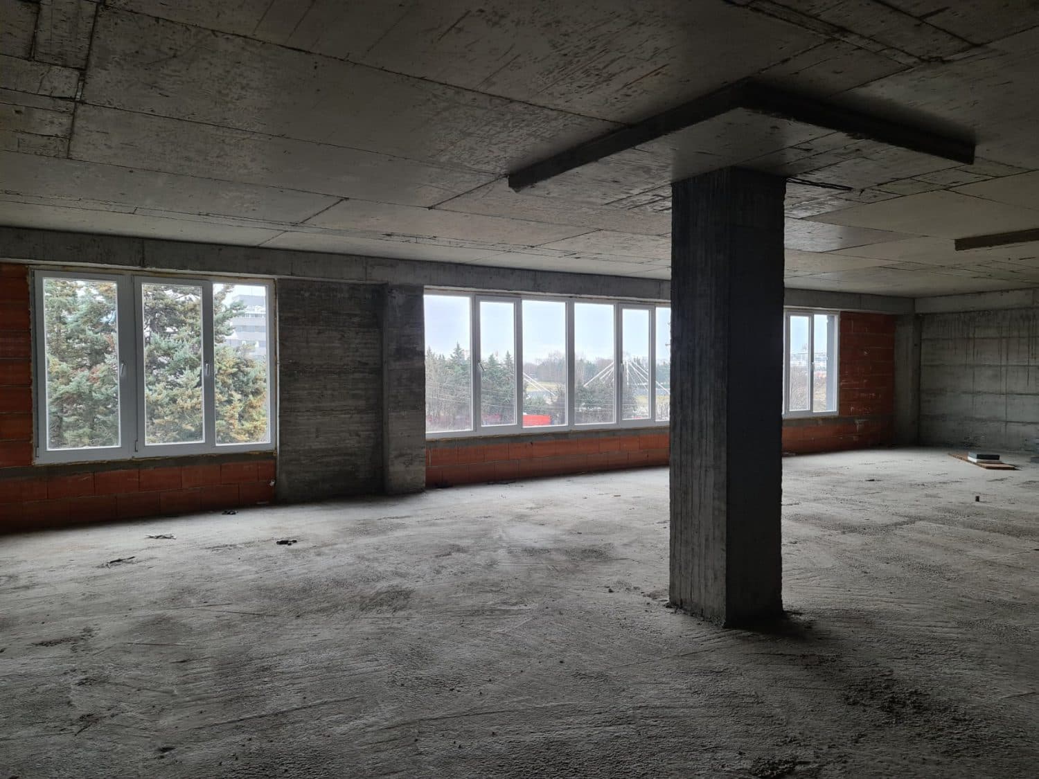 Деловна зграда 1000м2 на одлична локација - За Изнајмување - Карпош - Слика 11