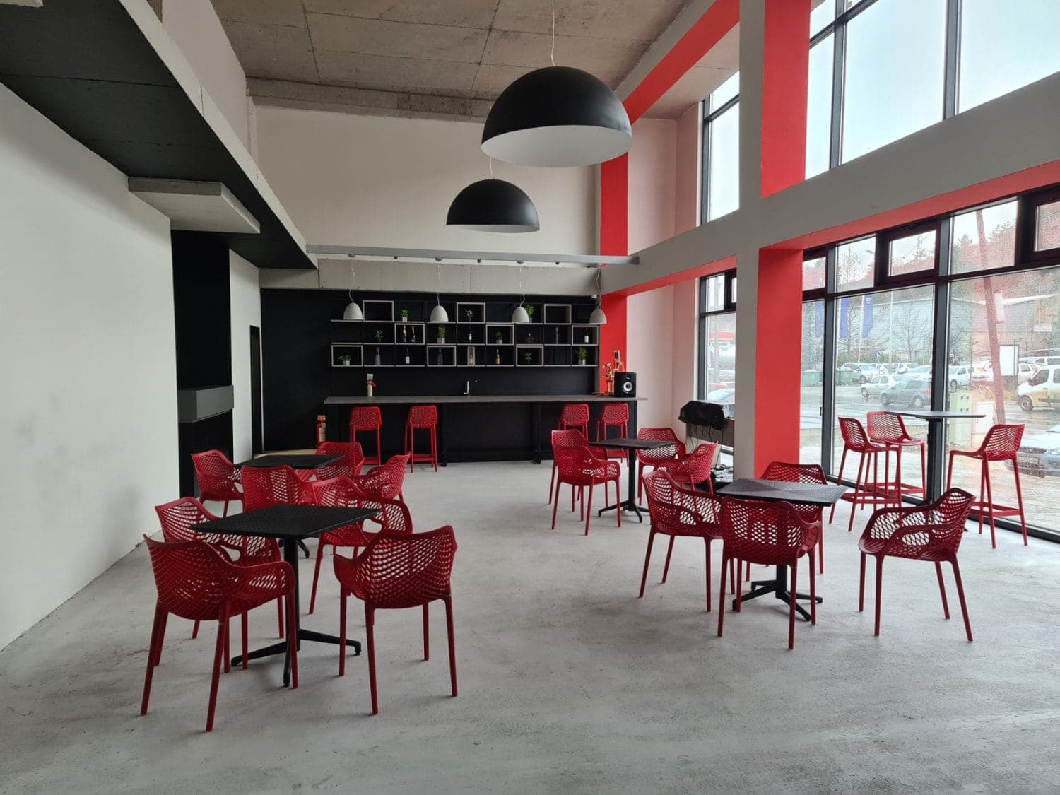 Деловна зграда 1000м2 на одлична локација - За Изнајмување - Карпош - Слика 3