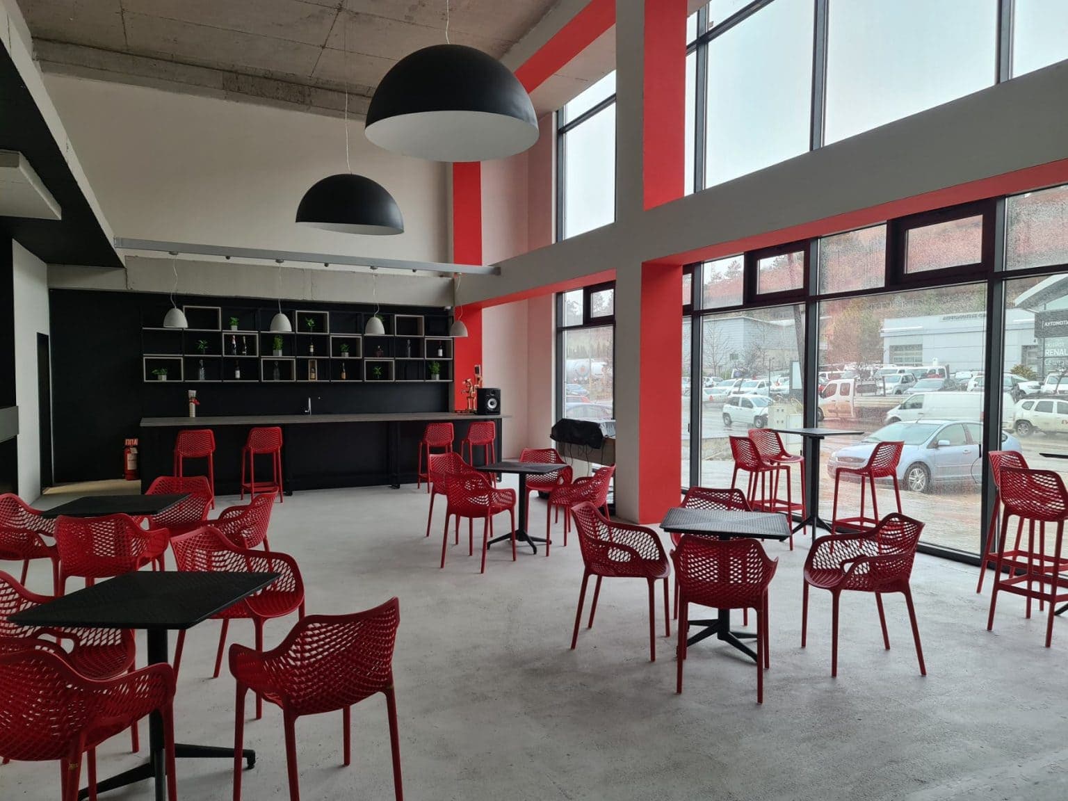 Business building 1000m2 on great location - For Rent - Karposh - Image 4