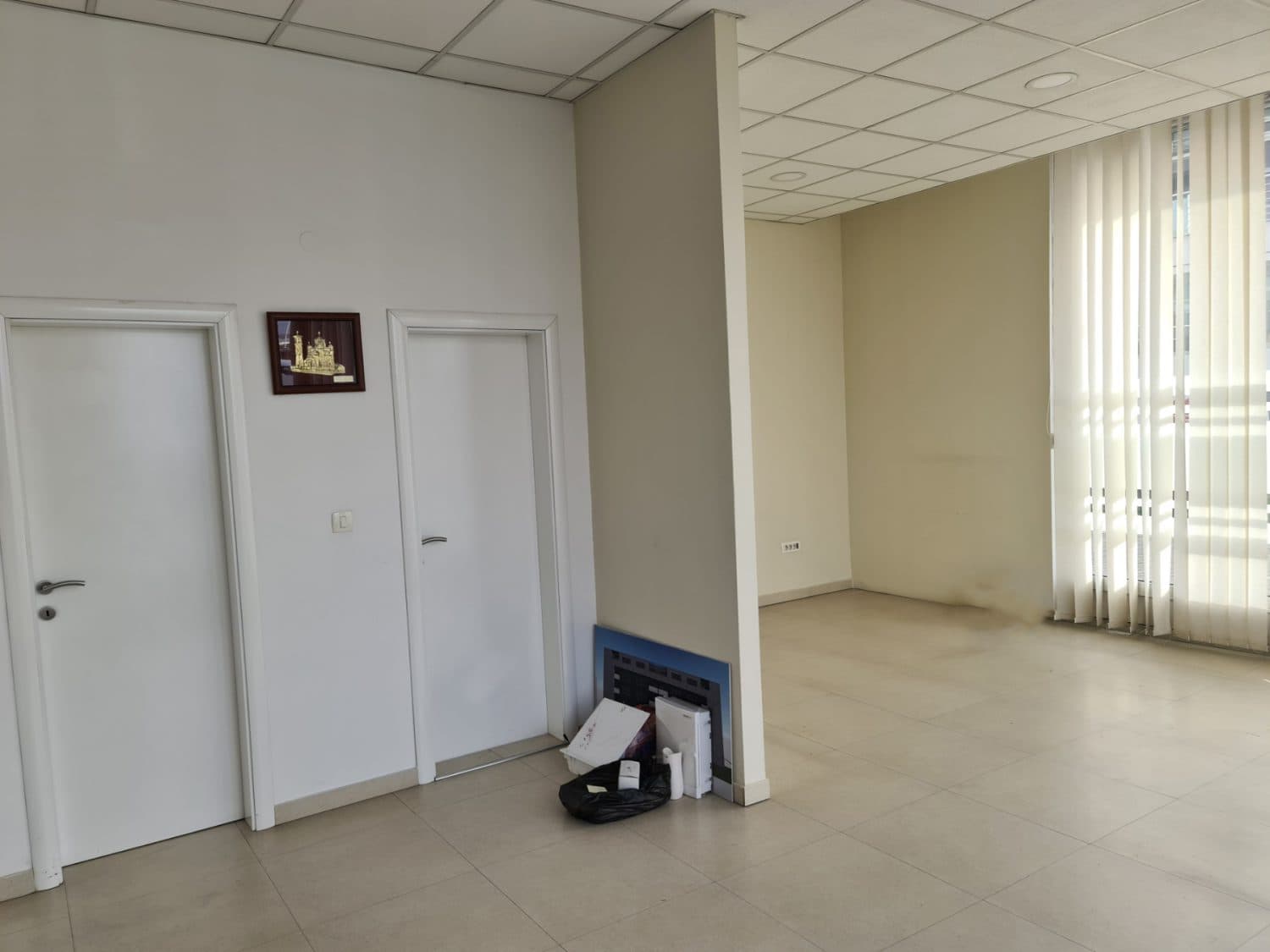 Дуќан за изнајмување во Ново Лисиче - За Изнајмување - Аеродром - Слика 3
