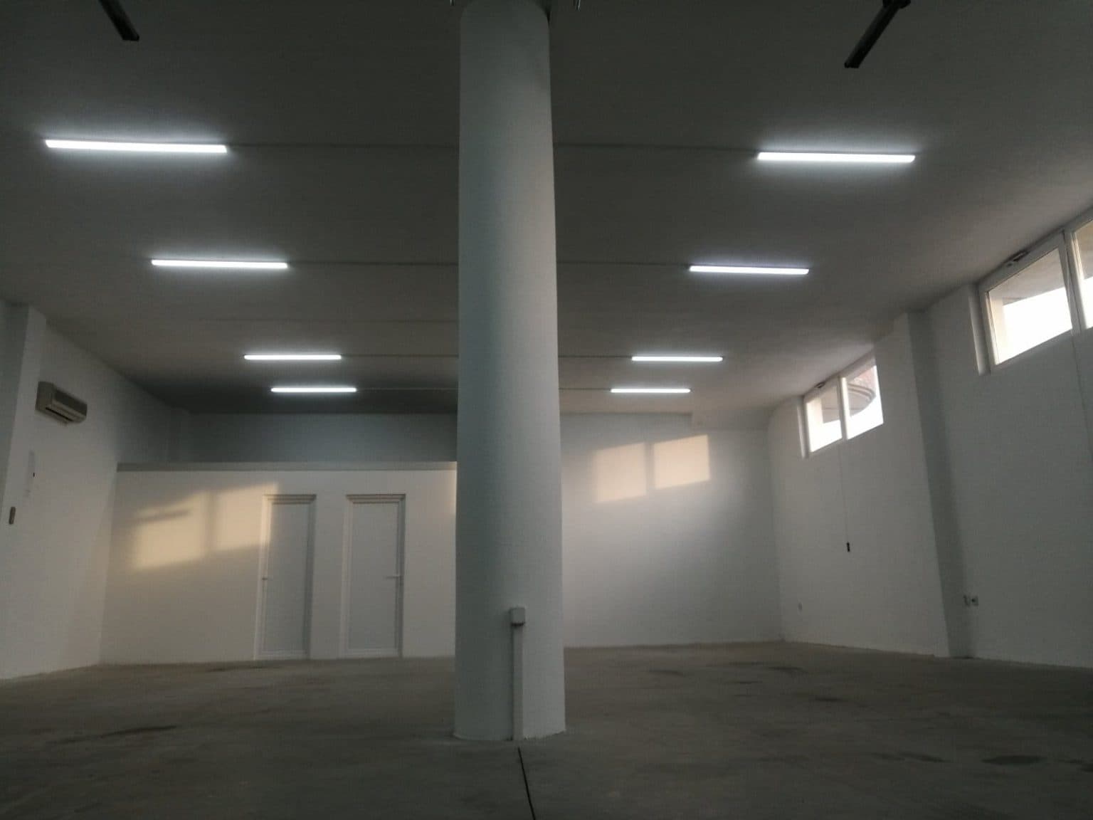 New office space for rent - For Rent - Ilinden - Image 4