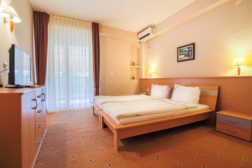 Hotel for sale on a great location in Ohrid - For Sale - Ohrid - Image 8