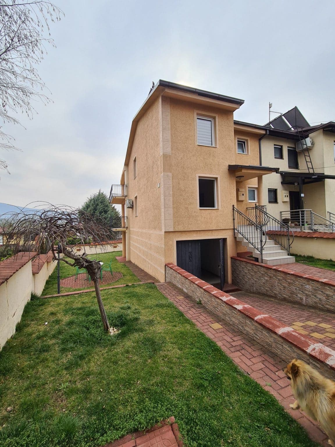 House with mountain view in Radishani - For Sale - Butel - Image 4