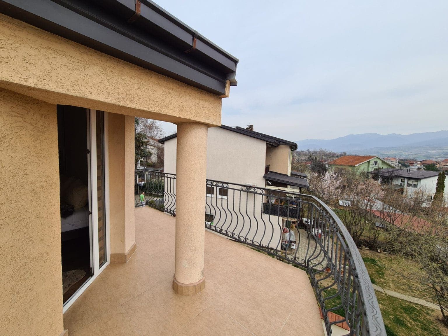 House with mountain view in Radishani - For Sale - Butel - Image 17