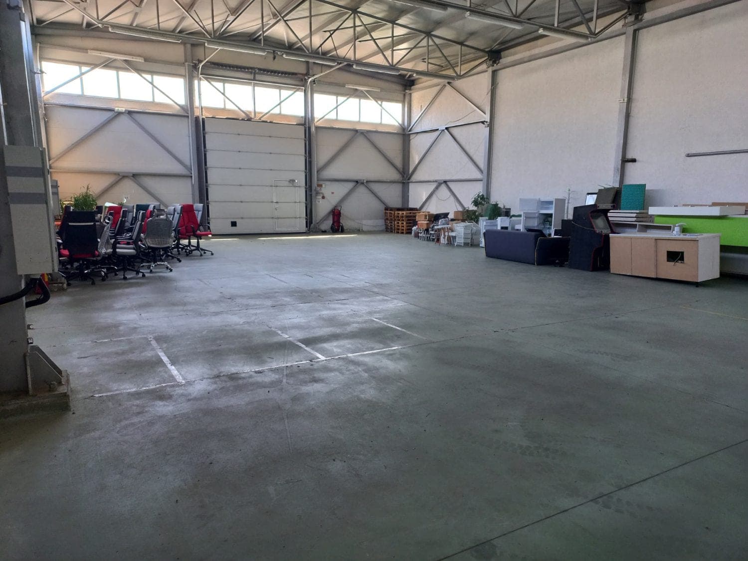 Деловен простор за повеќе намени во Илинден - За Изнајмување - Илинден - Слика 10