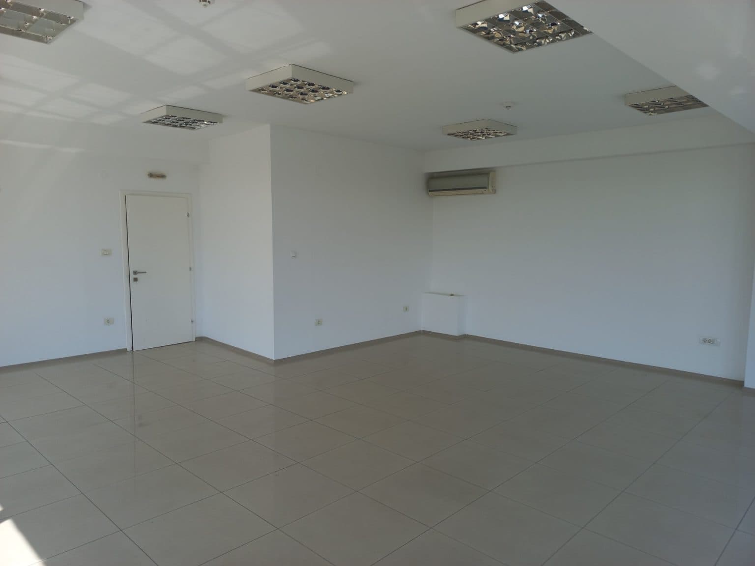 Multipurpose office space in Ilinden - For Rent - Ilinden - Image 7
