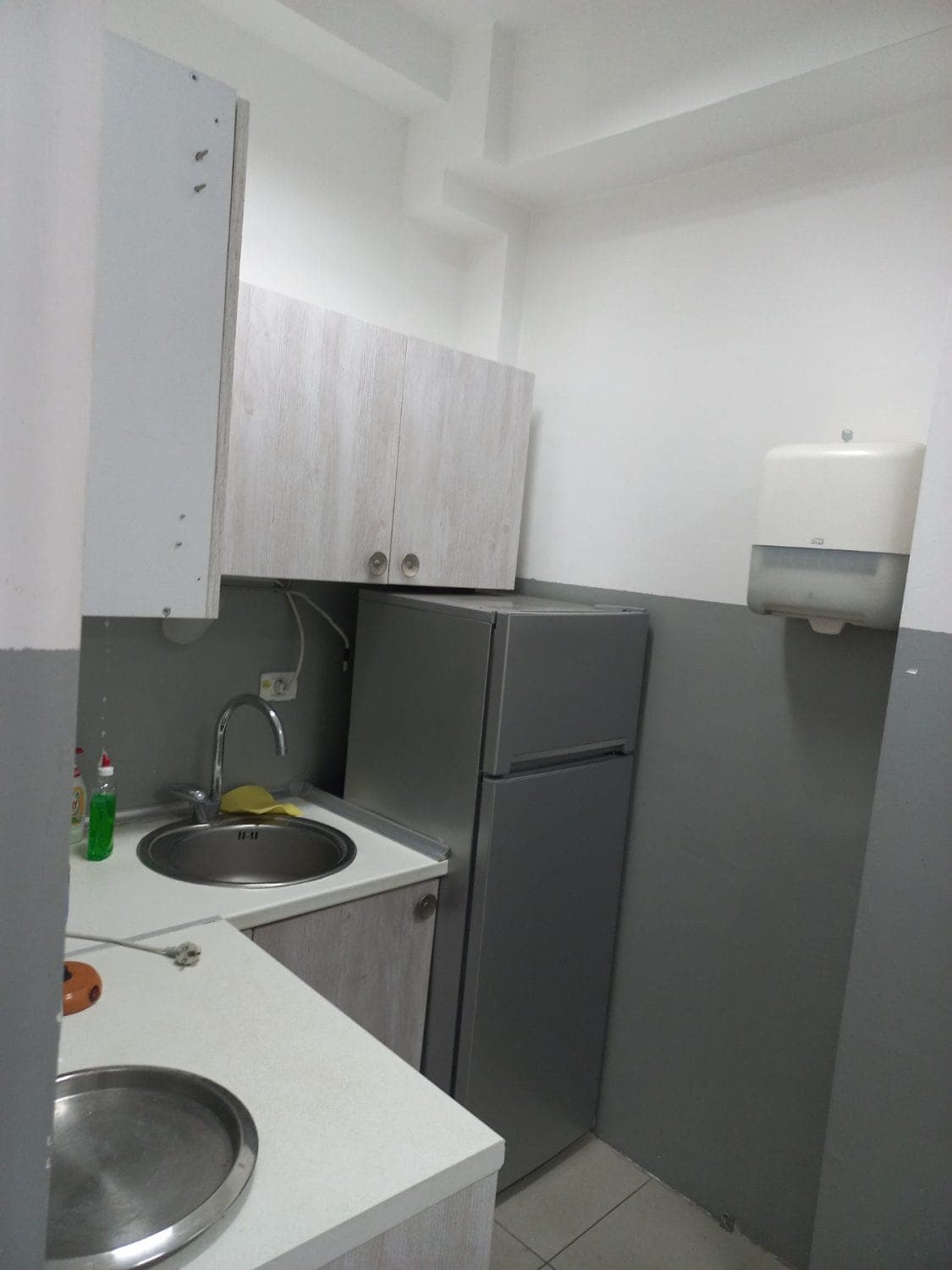 Деловен простор за повеќе намени во Илинден - За Изнајмување - Илинден - Слика 16