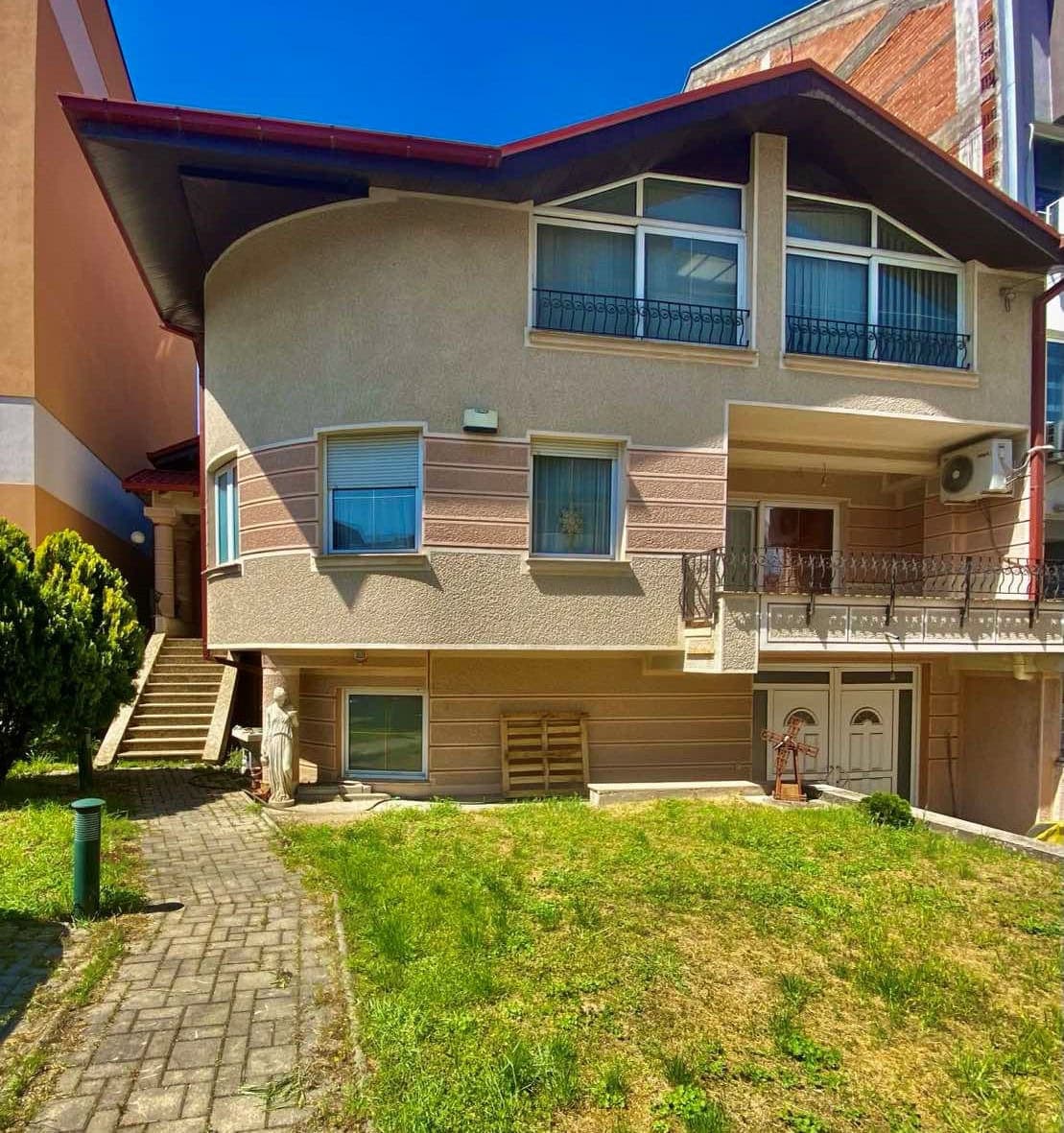 Се продава куќа на одлична локација - За Продажба - Кисела Вода