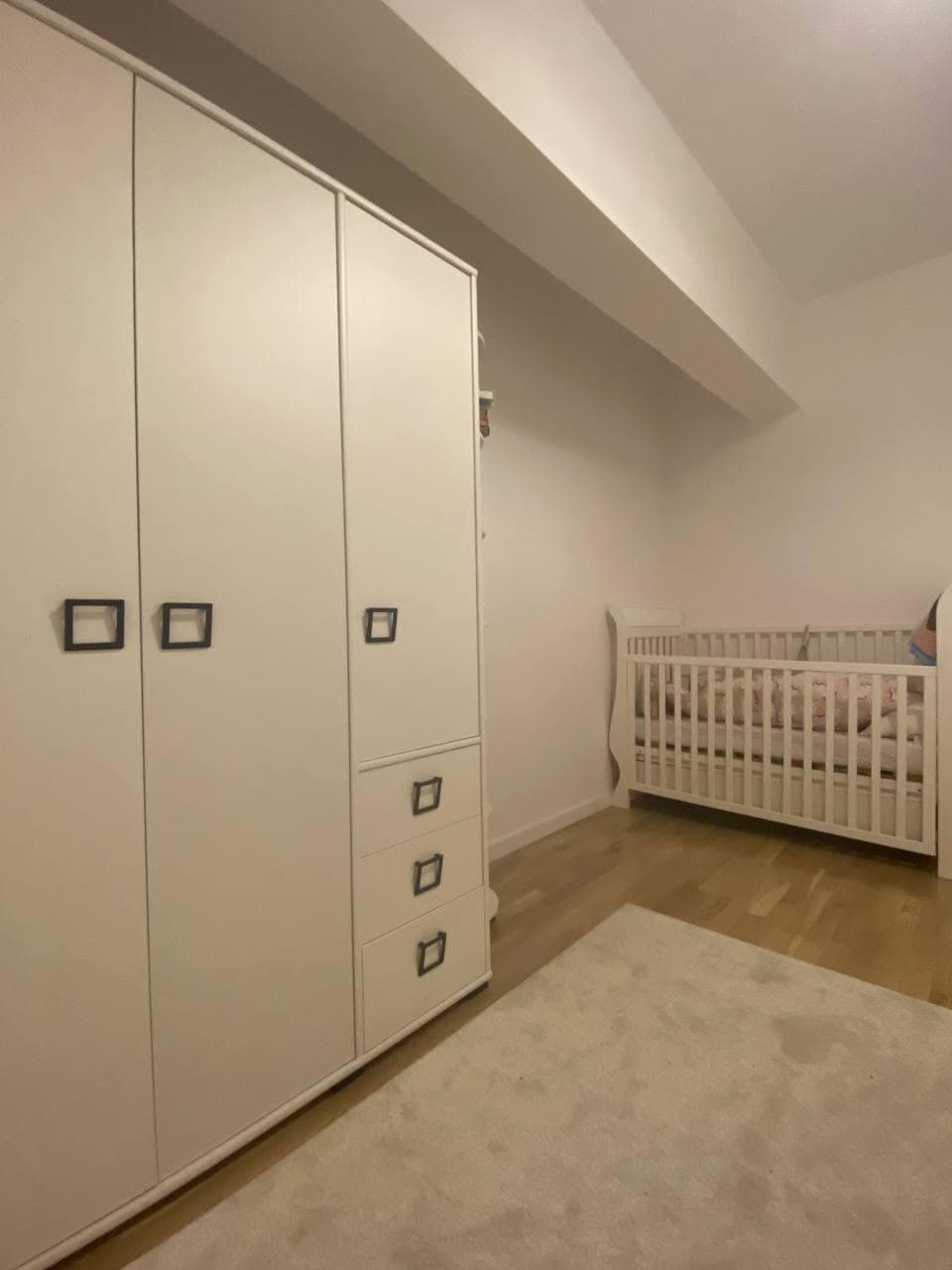 Комфорен стан во Panorama Residence - За Изнајмување - Водно - Слика 7
