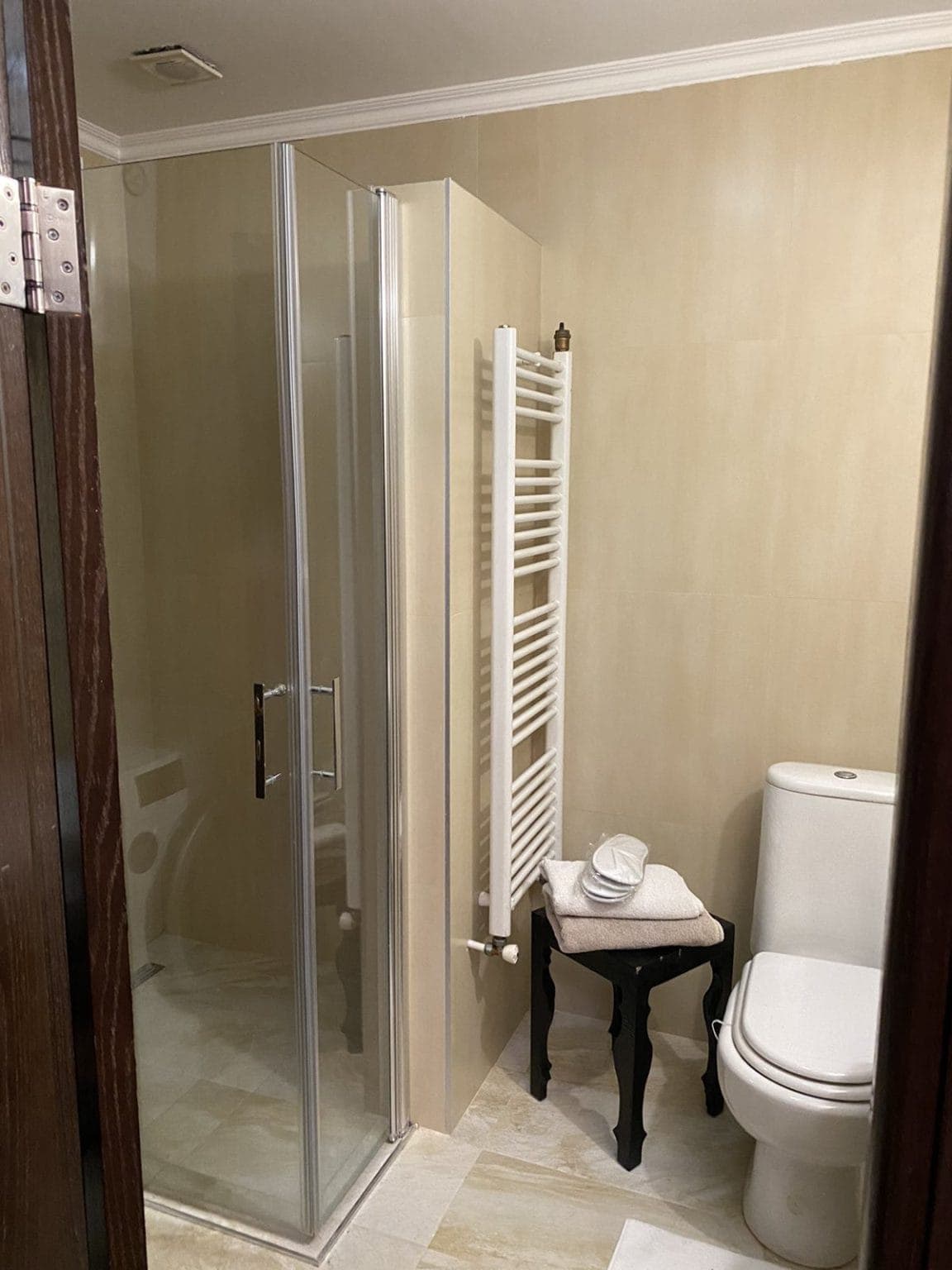 Комплетно опремен стан на Водно со двор - For Rent - Vodno - Слика 10