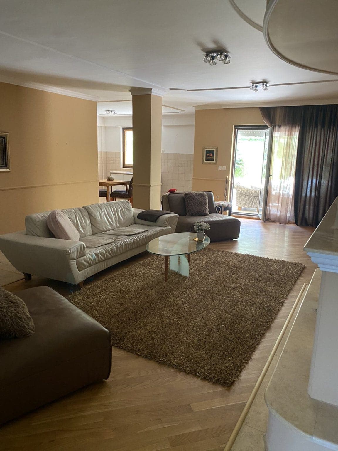 Комплетно опремен стан на Водно со двор - For Rent - Vodno - Слика 2