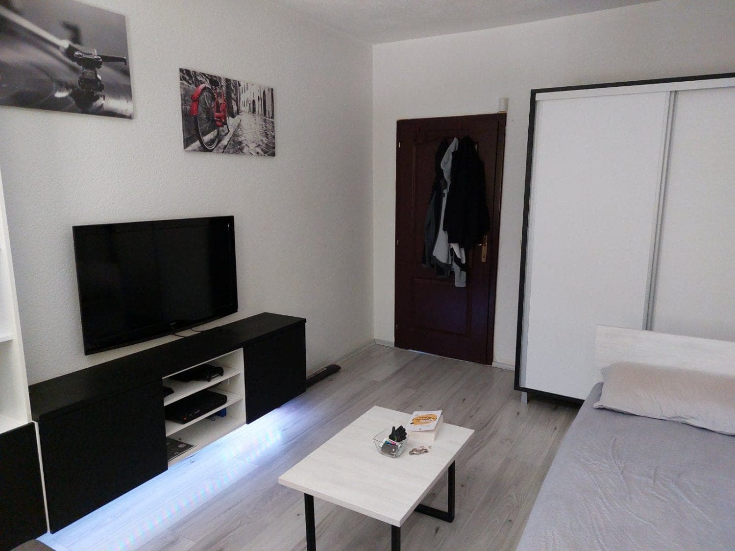 House with spacious yard on a peaceful location - For Sale - Sopishte - Image 8