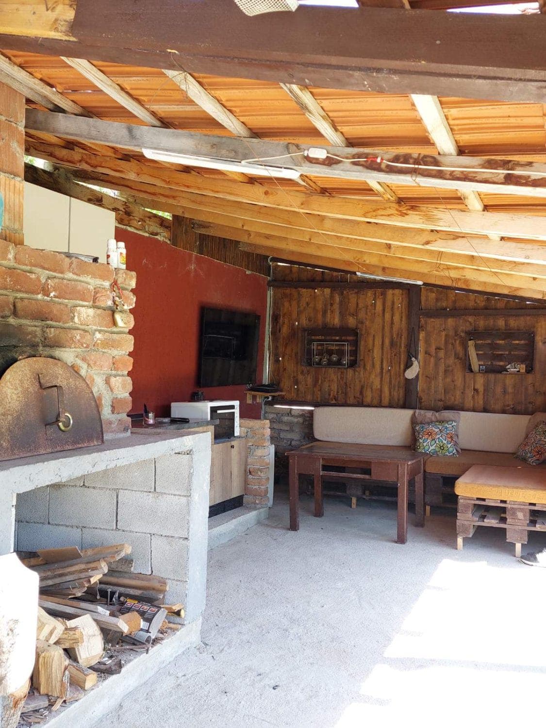 House with spacious yard on a peaceful location - For Sale - Sopishte - Image 3