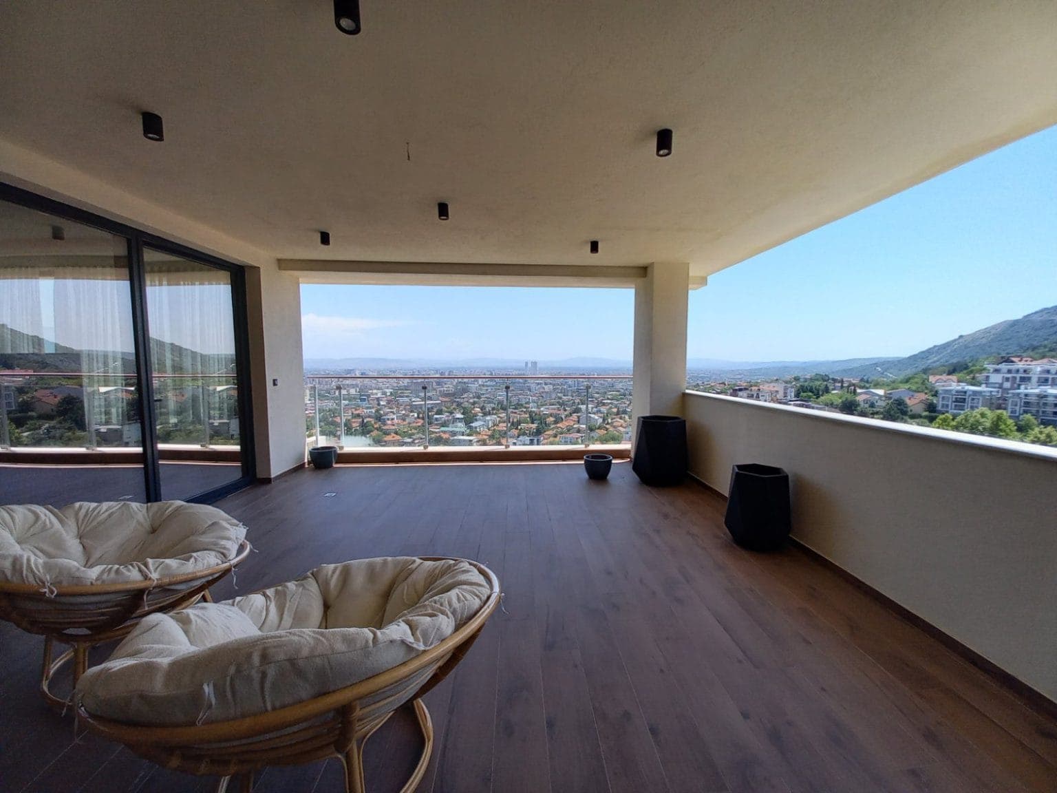 Ексклузивен стан 330м2 на Водно - For Rent - Vodno - Слика 4