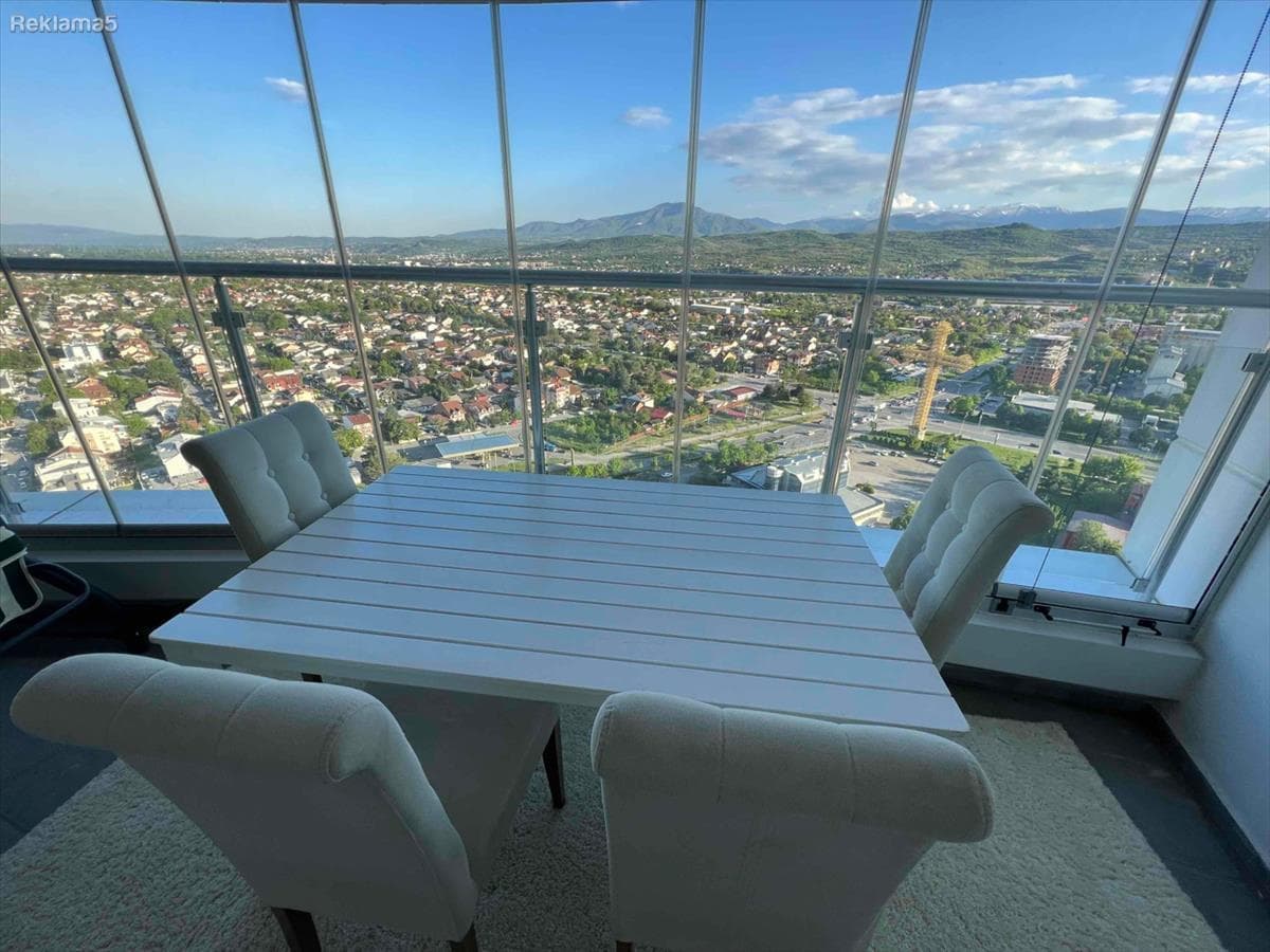 Се изнајмува стан во Sky City со прекрасен поглед - За Изнајмување - Аеродром - Слика 1