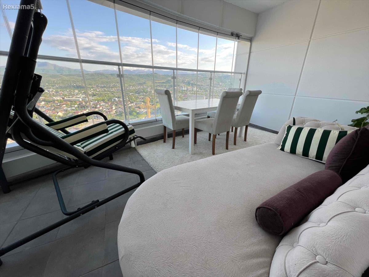 Се изнајмува стан во Sky City со прекрасен поглед - За Изнајмување - Аеродром - Слика 3