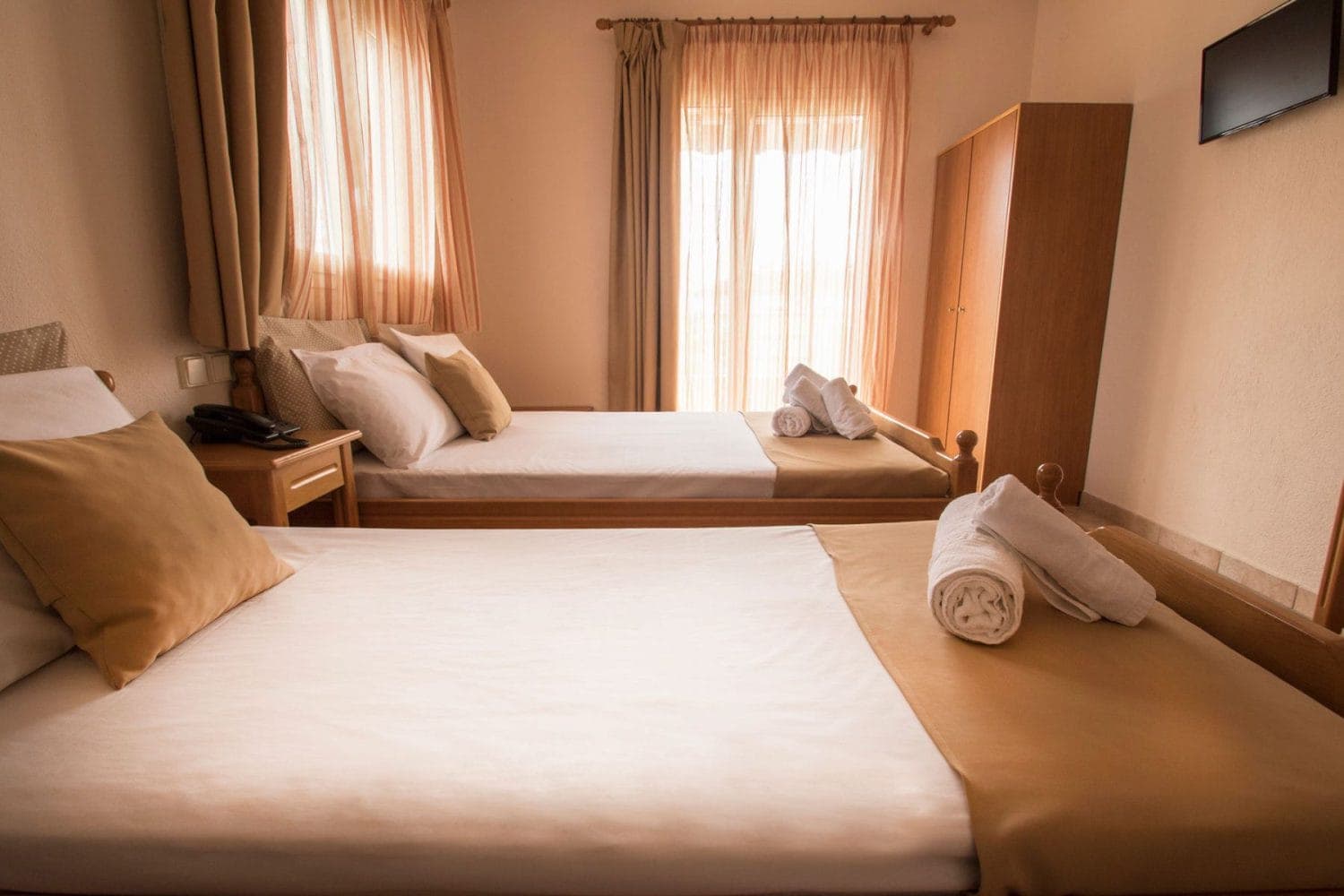 Hotel on great location in Greece - For Sale - Greece - Image 1