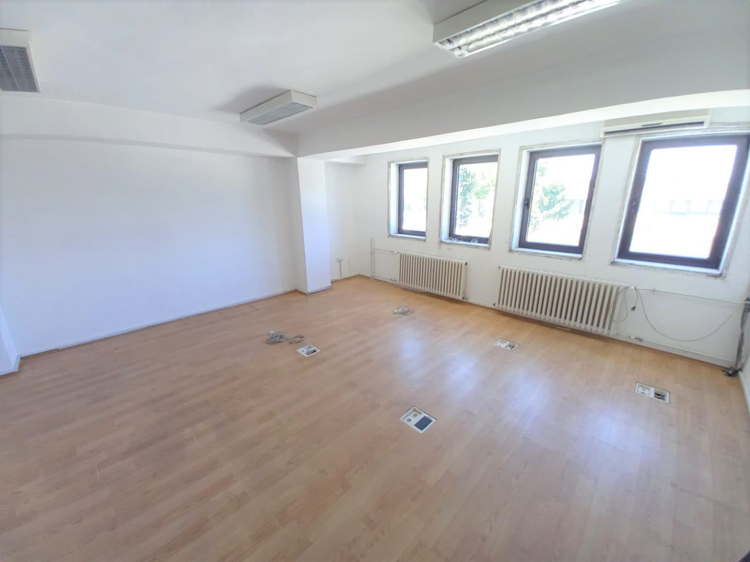 Office space for rent in Avtokomanda - For Rent - Gazi Baba - Image 4