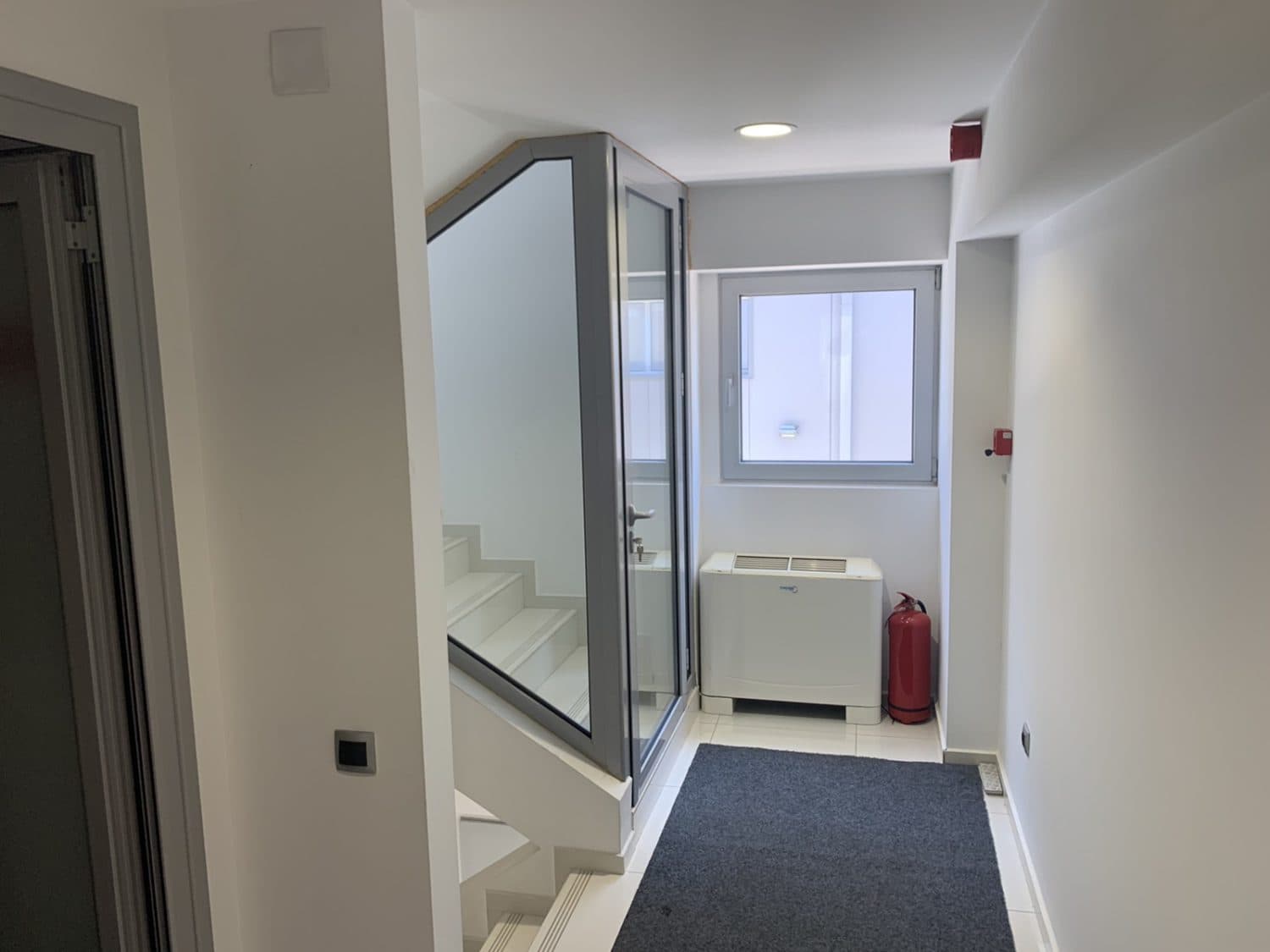 Се изнајмува деловен простор во Илинден - За Изнајмување - Илинден - Слика 7