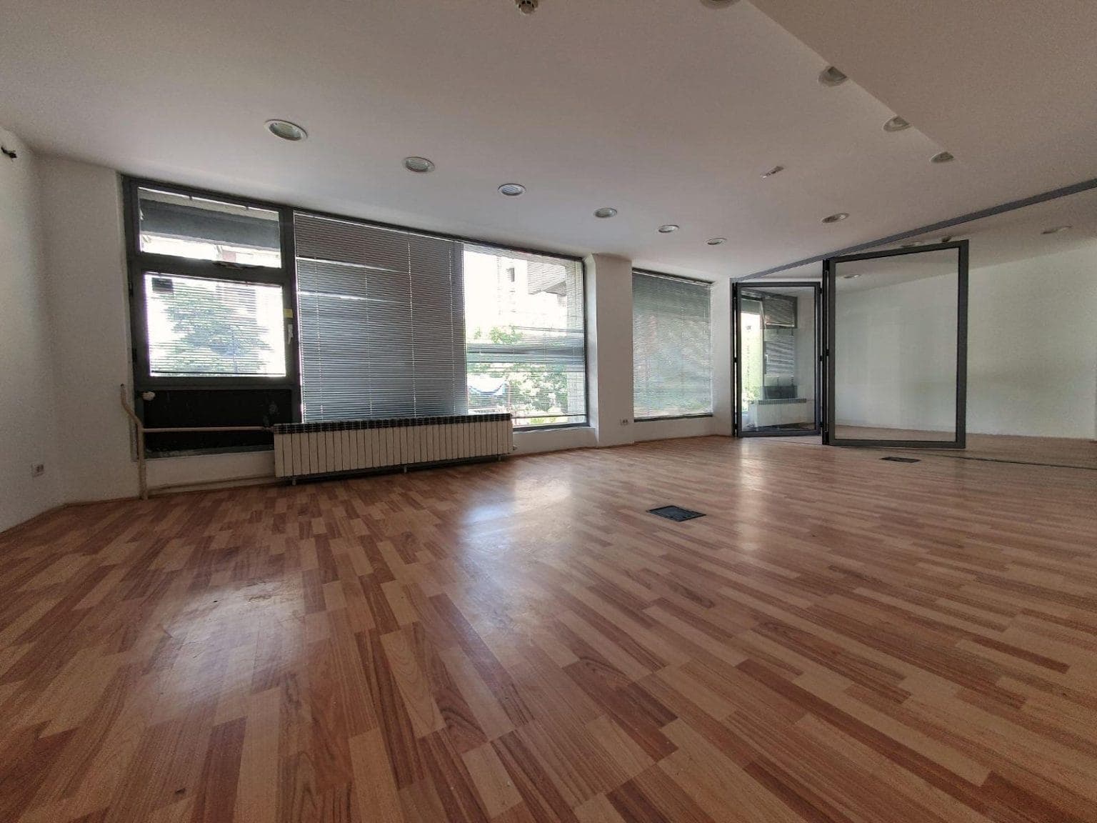 Business space in Center - For Rent - Centar - Image 9