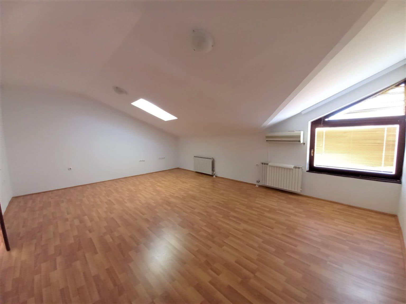 Spacious house for rent in Przino - For Rent - Przhino - Image 8