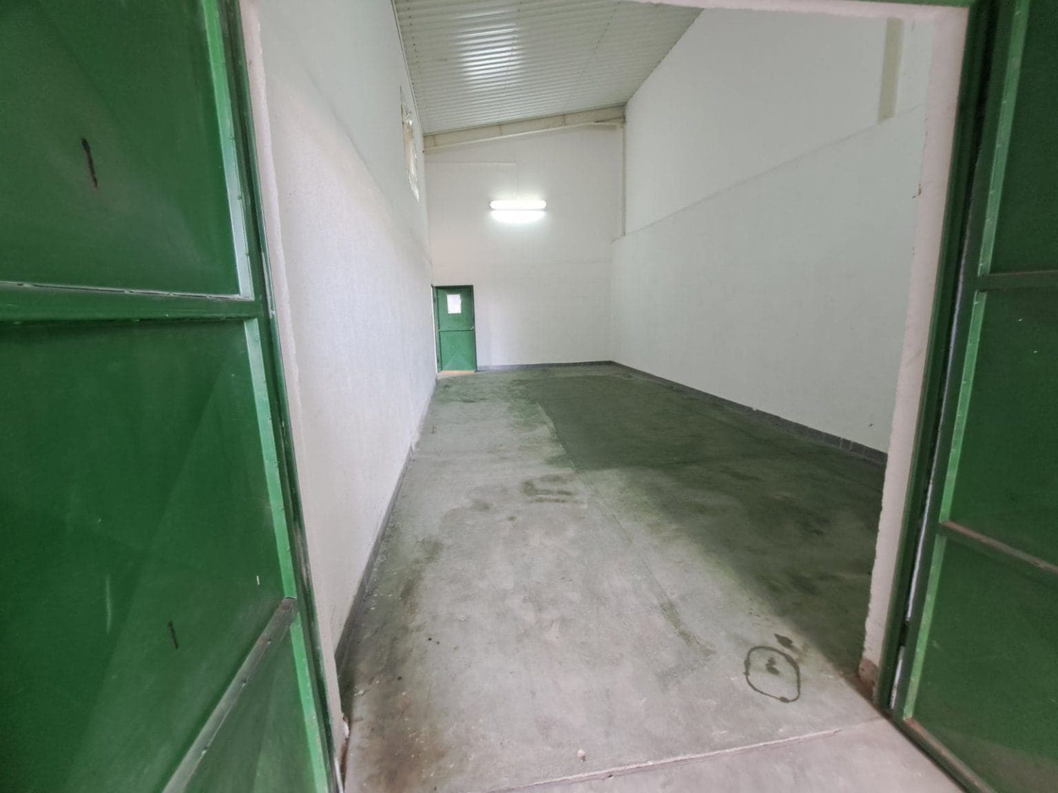 Warehouse in Katlanovo for sale - 2