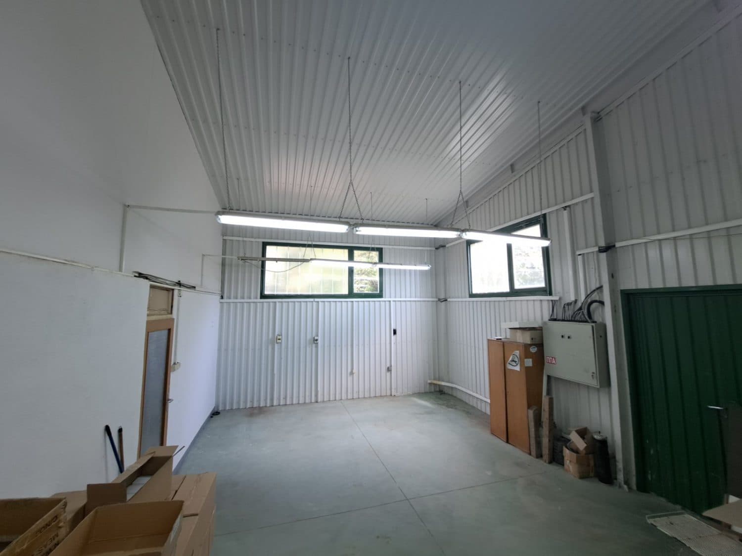 Warehouse in Katlanovo for sale - For Sale - Petrovec - Image 4