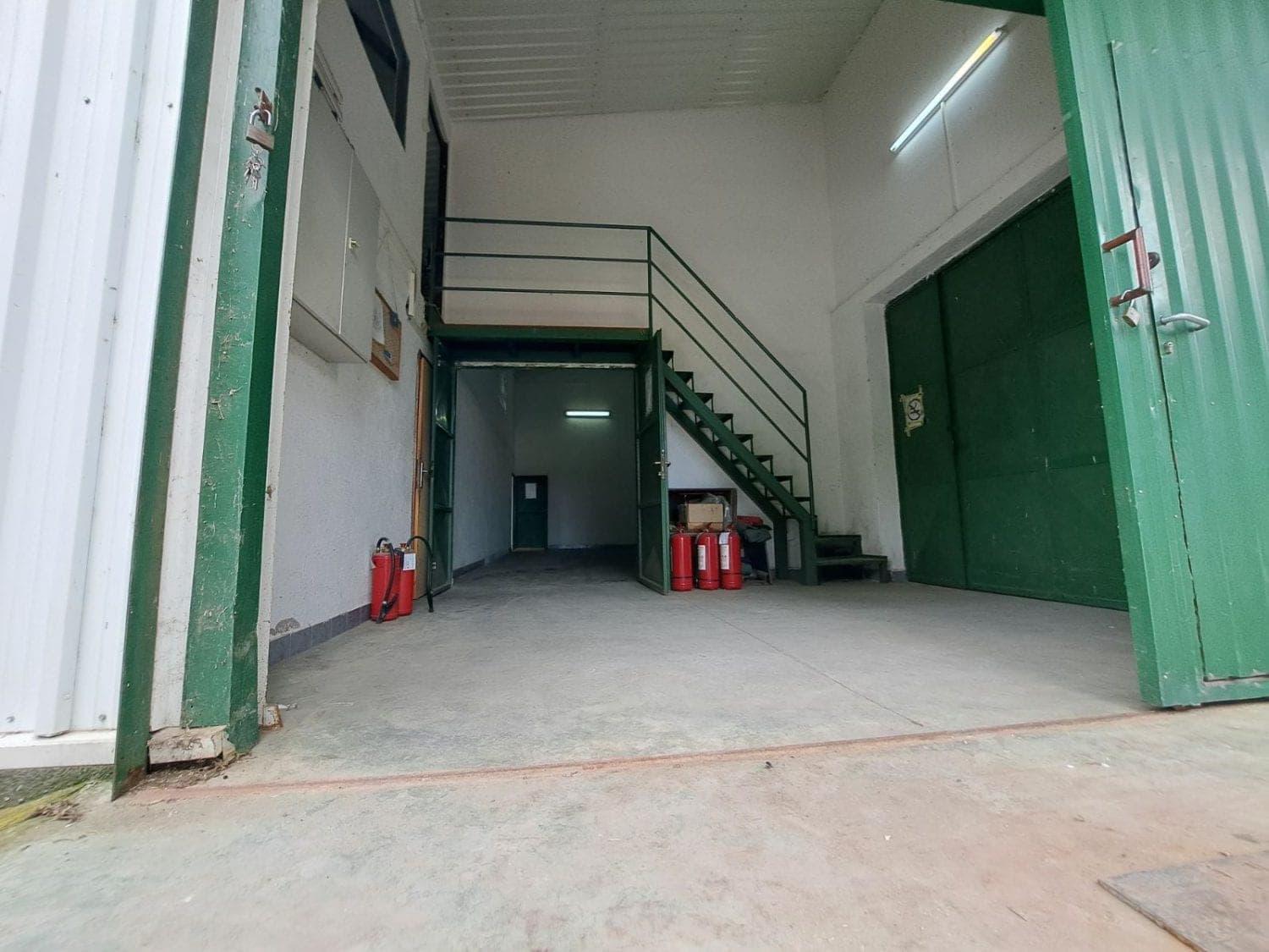 Warehouse in Katlanovo for sale - For Sale - Petrovec - Image 5
