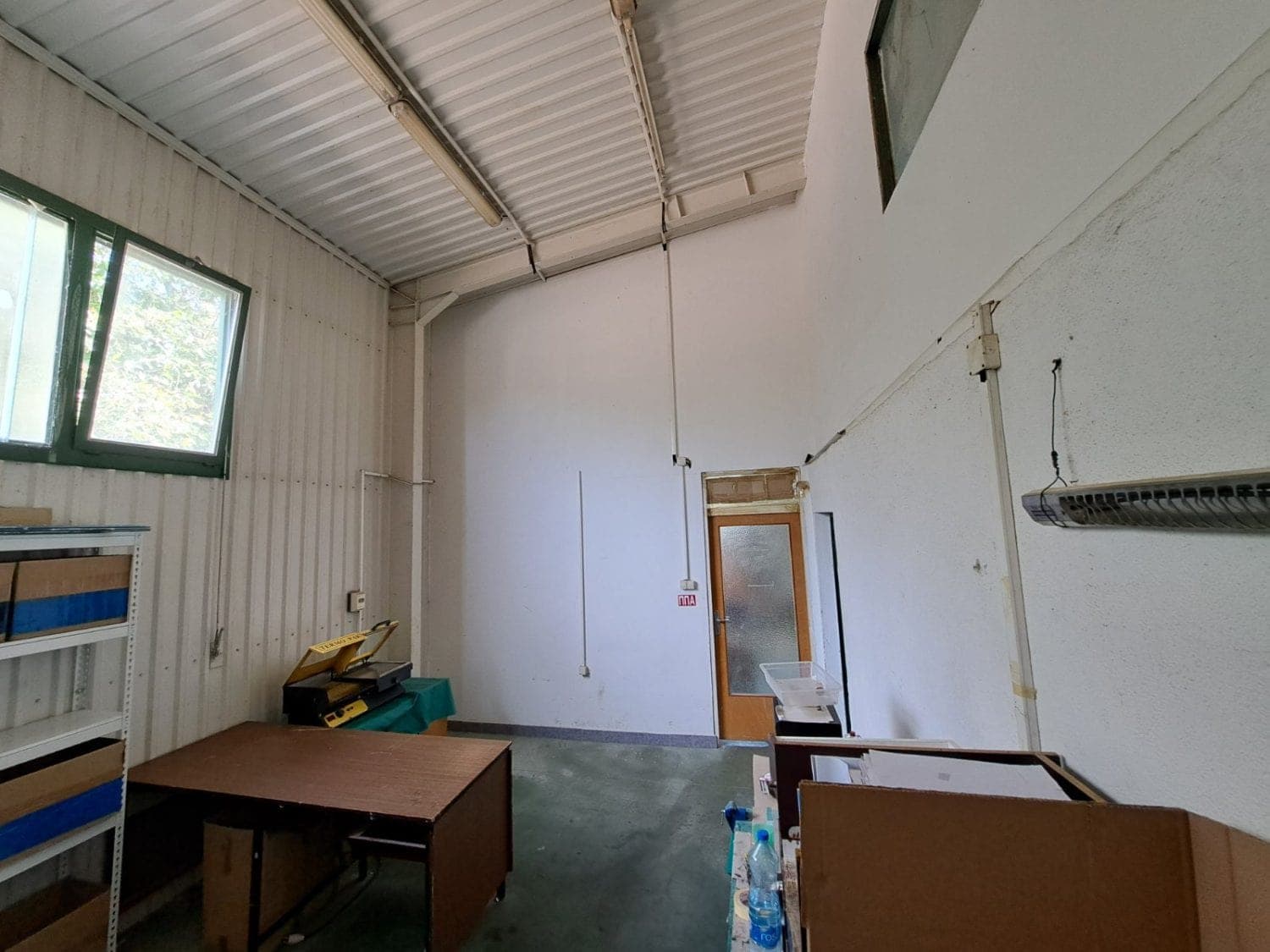 Warehouse in Katlanovo for sale - For Sale - Petrovec - Image 3