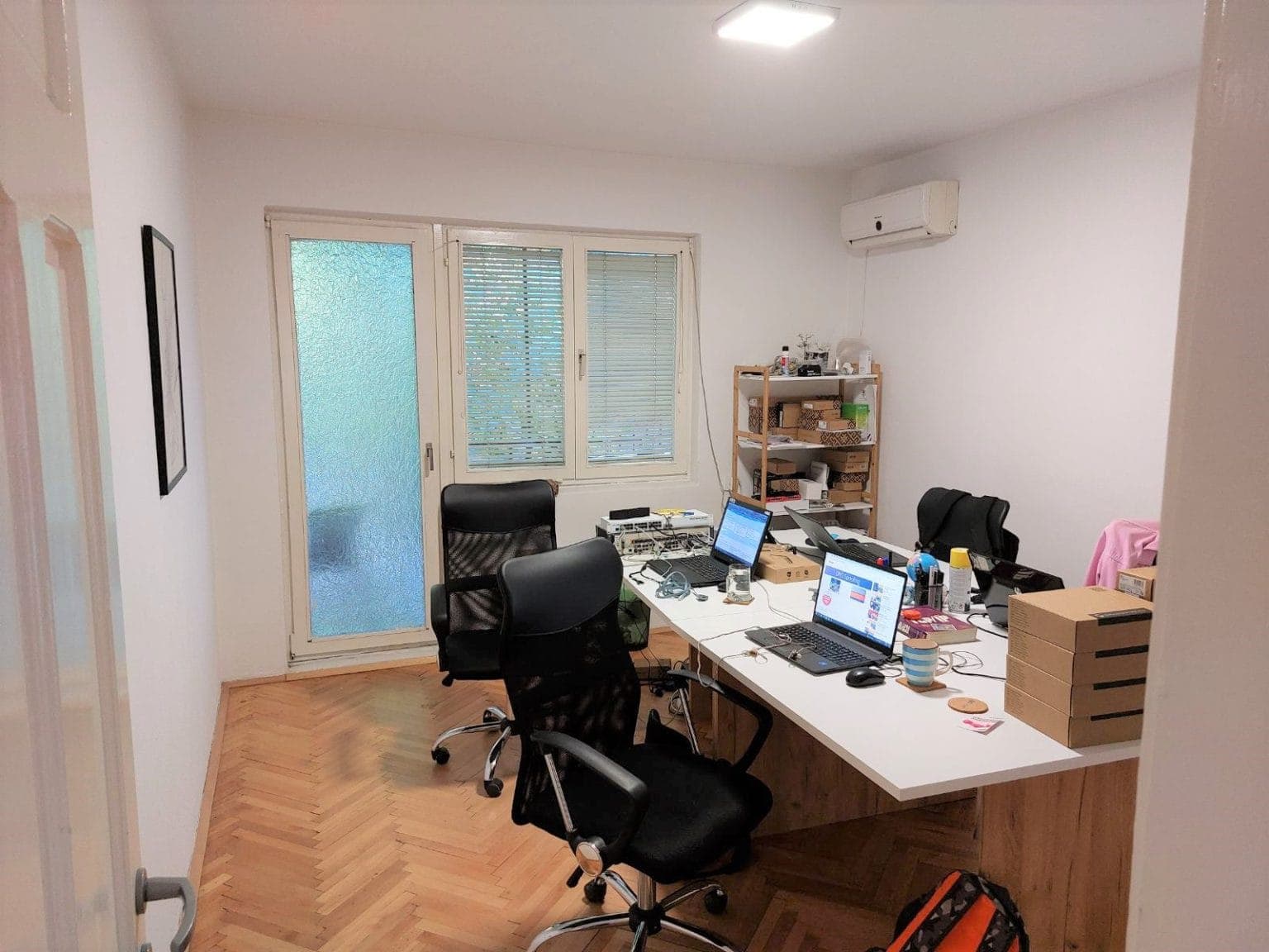 Деловен простор 170м2 во Дебар Маало - За Изнајмување - Центар - Слика 3