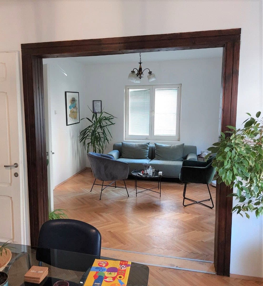 Деловен простор 170м2 во Дебар Маало - За Изнајмување - Центар - Слика 1