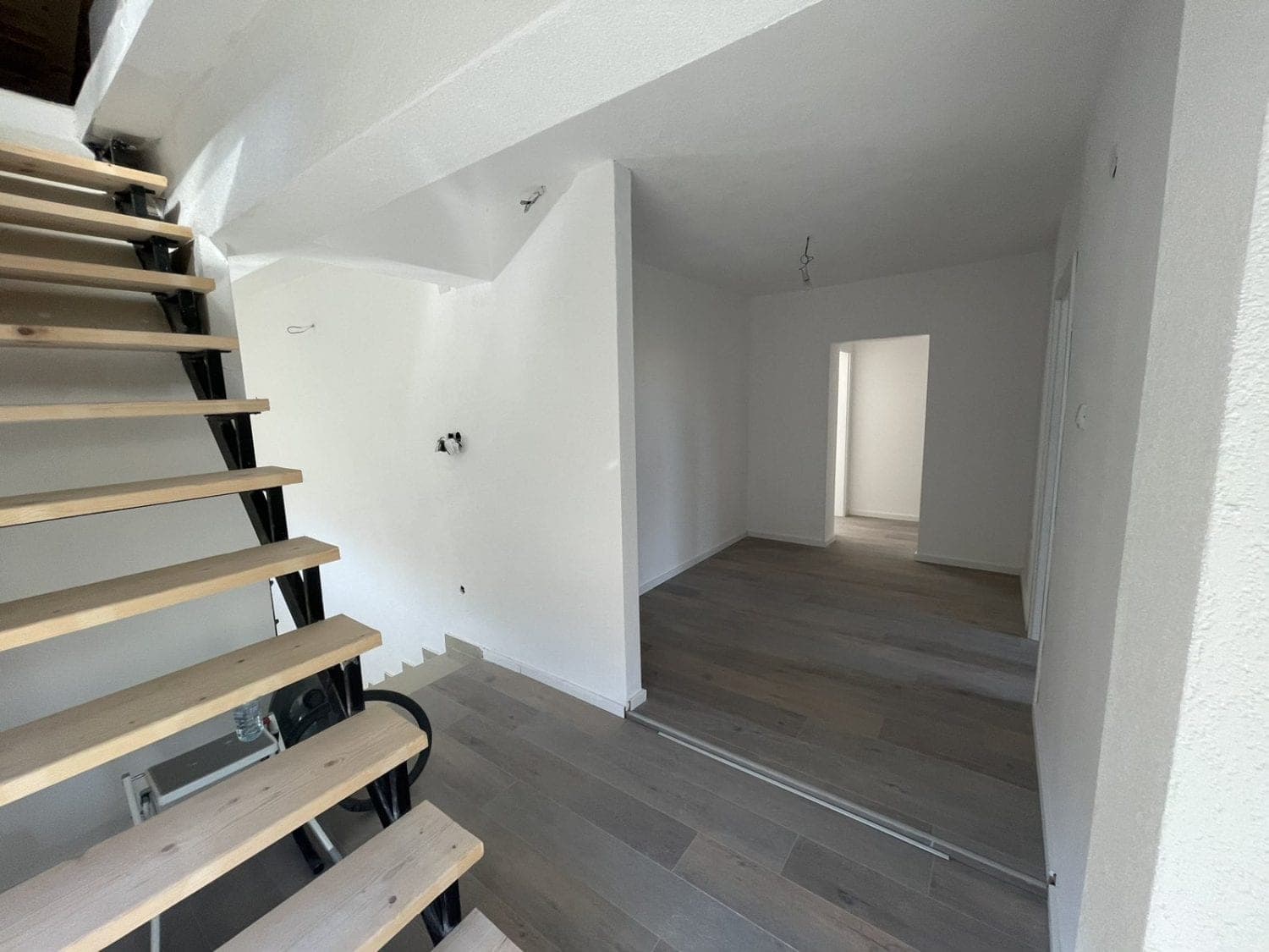 New house 300m2 in Crniche - For Rent - Crniche - Image 14