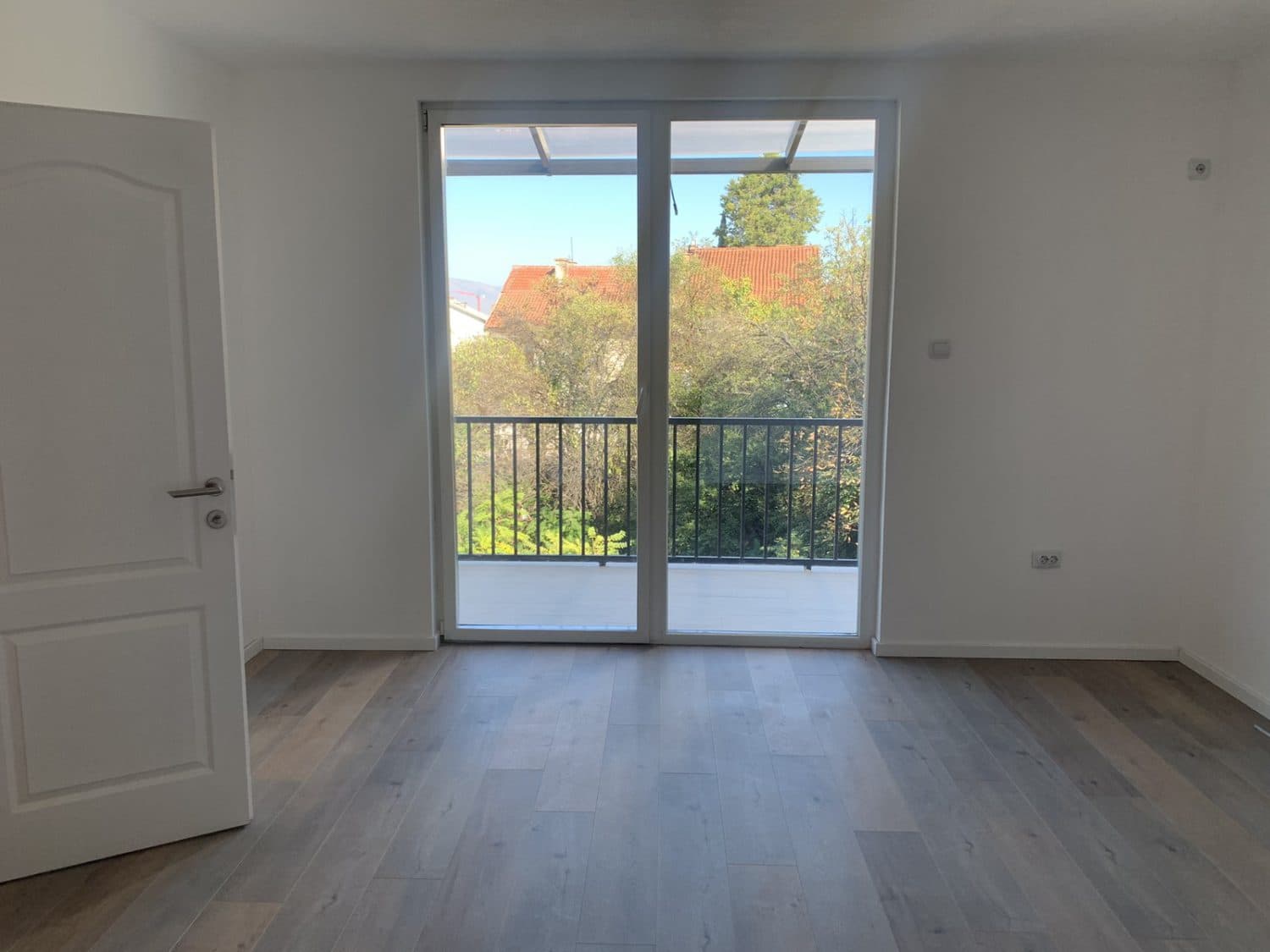 New house 300m2 in Crniche - For Rent - Crniche - Image 15