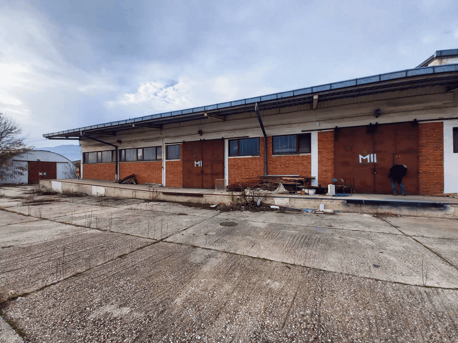 Warehouses for sale/rent - 2