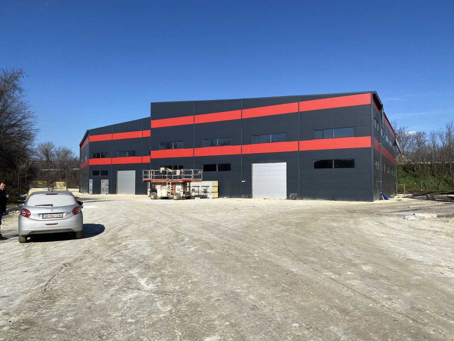 Warehouse on a great location in Avtokomanda - For Rent - Gazi Baba - Image 1